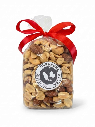 Směs slaných oříšků