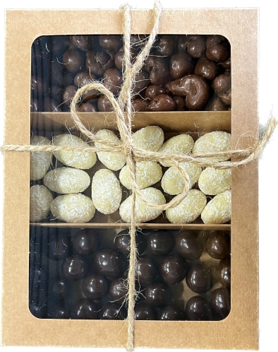 CHD Třebíčsko Dárková krabička dražé 300 g CHD Třebíčsko Dárková krabička dražé 300 g